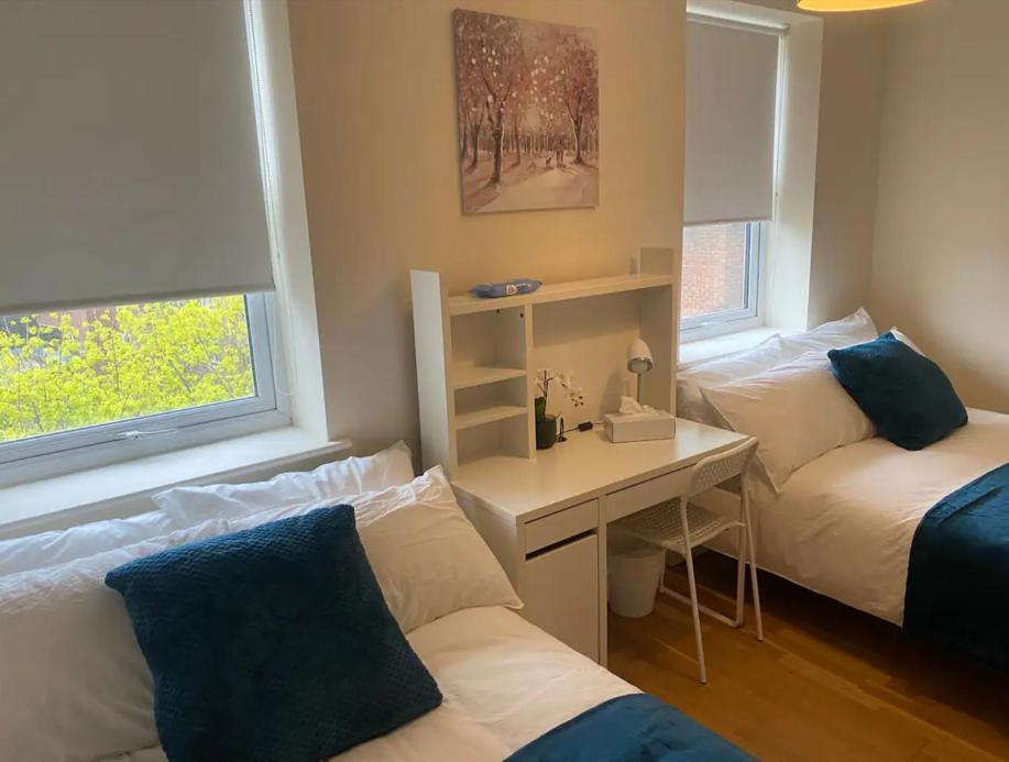 Cosy Private Rooms In Euston Square, Central Londres Exterior foto